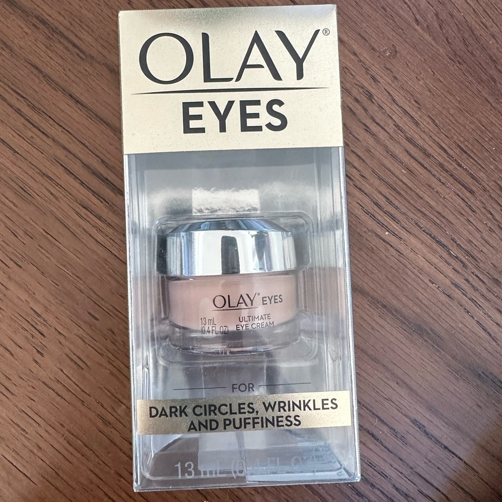 New in box Olay Ultimate Eye Cream